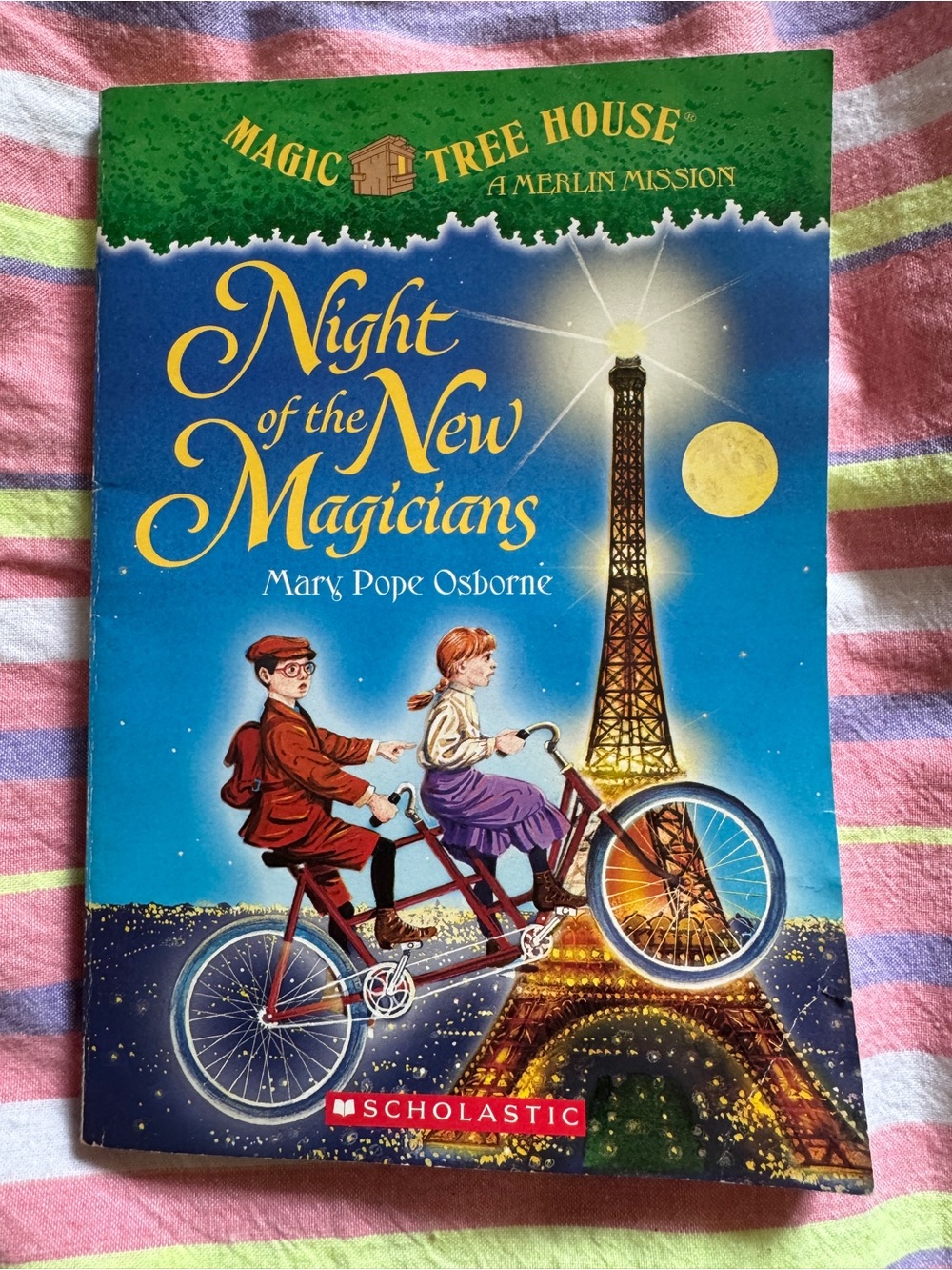 Books Bundle - Picture 6 of 6